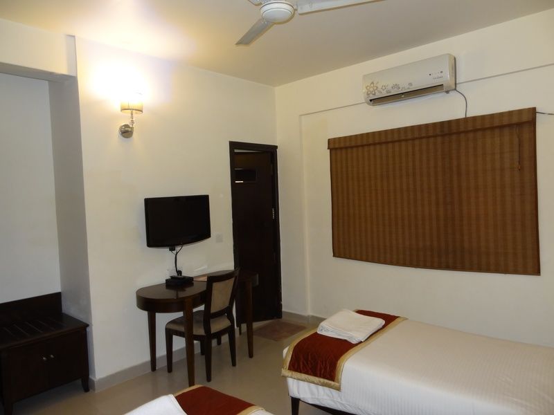 Hotel Amshi International Bangalore Extérieur photo