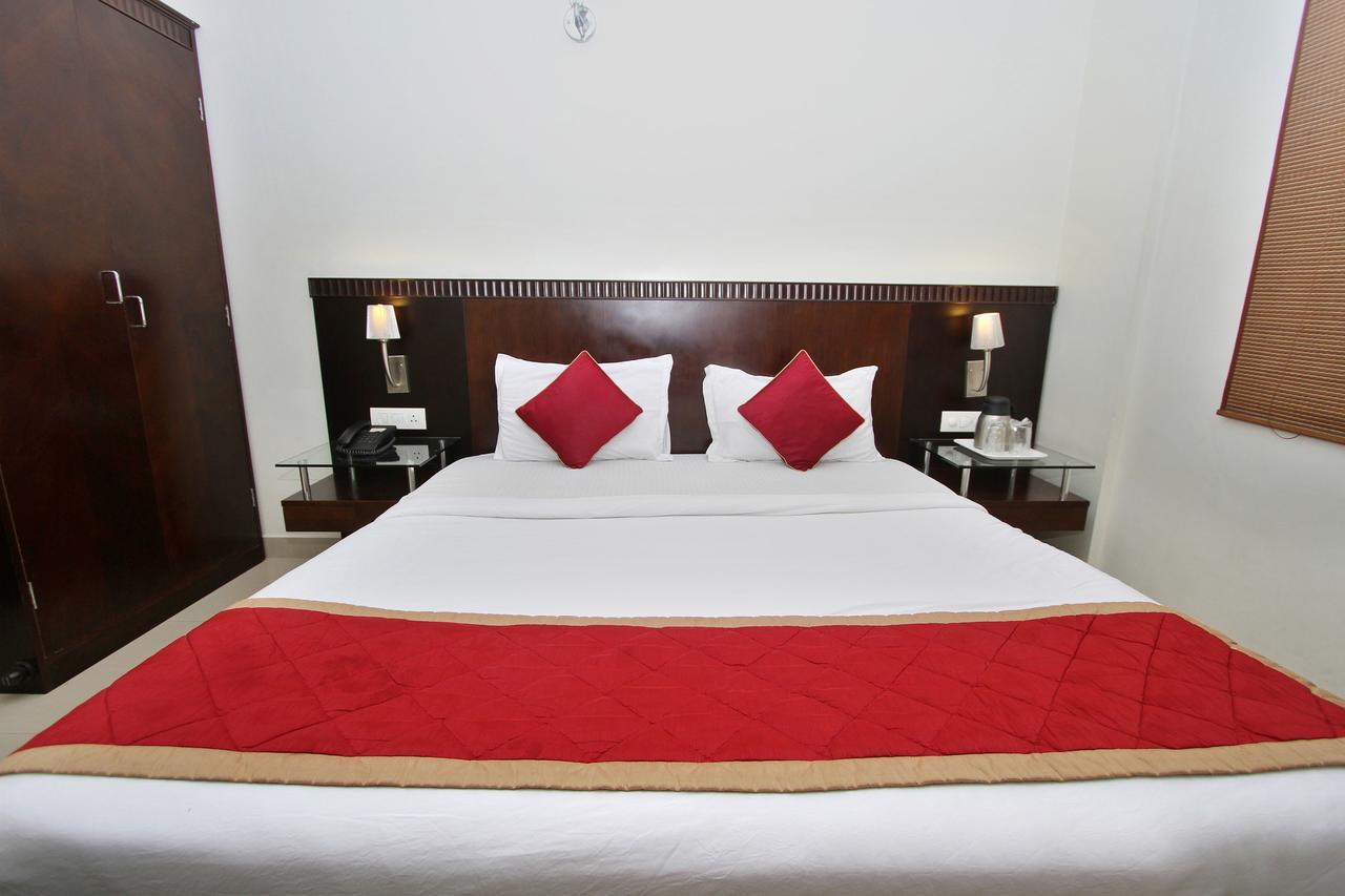 Hotel Amshi International Bangalore Extérieur photo