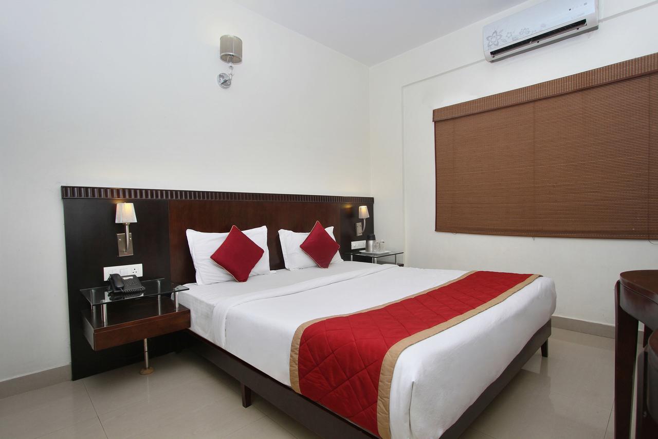 Hotel Amshi International Bangalore Extérieur photo