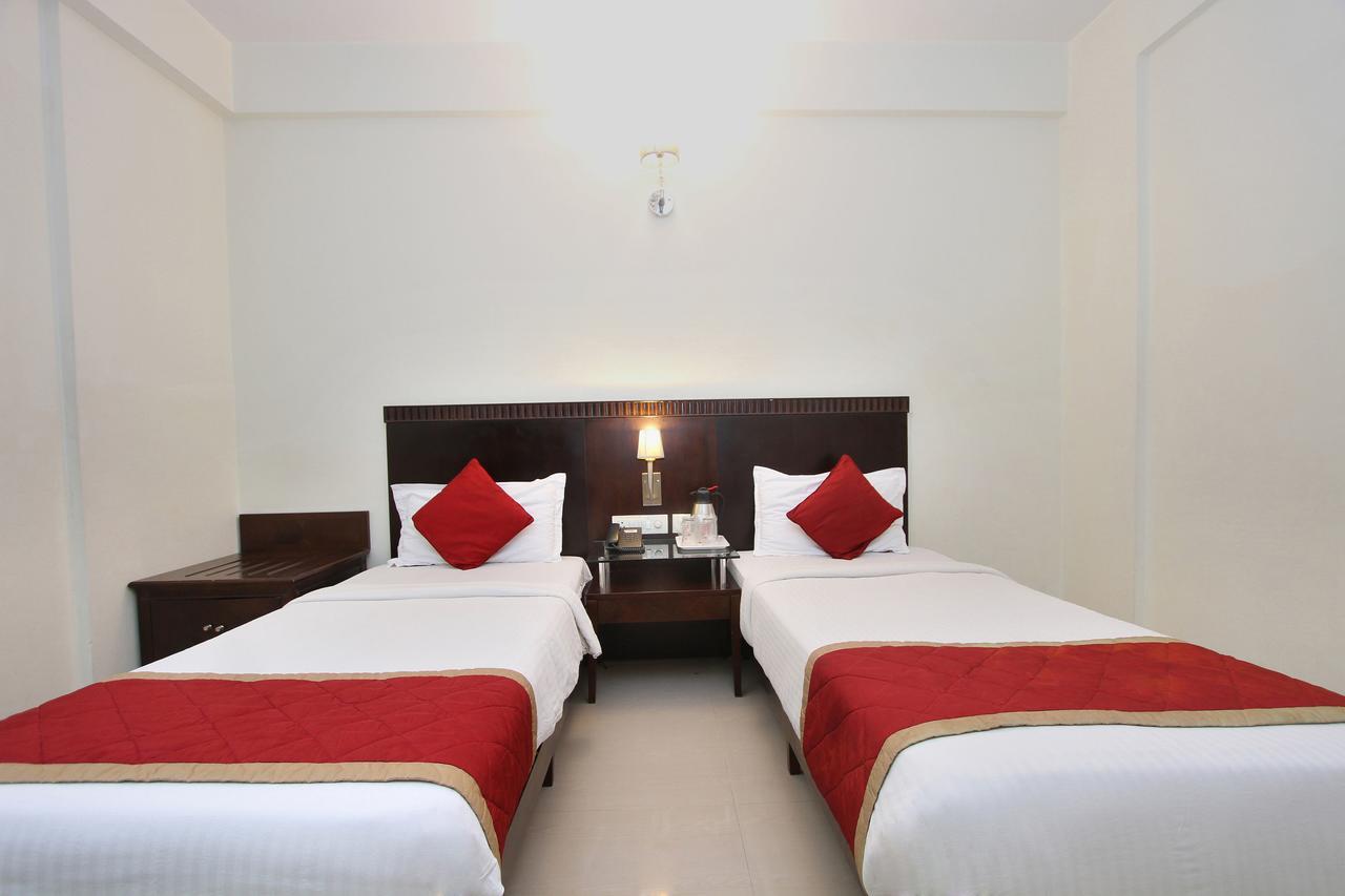 Hotel Amshi International Bangalore Extérieur photo