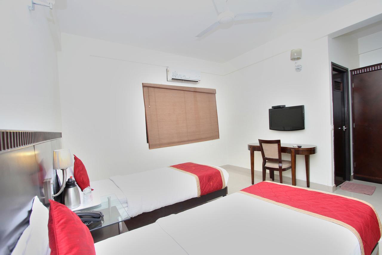 Hotel Amshi International Bangalore Extérieur photo